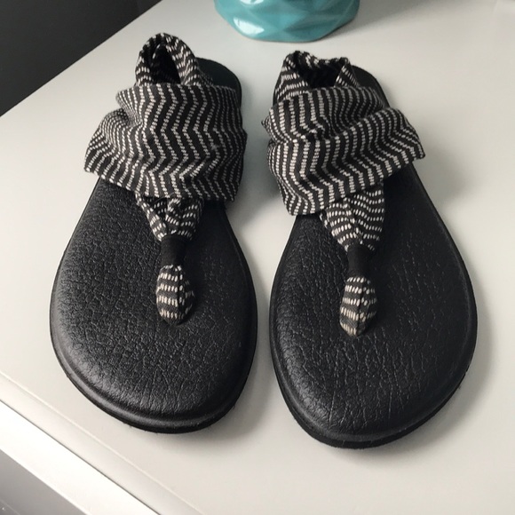 Sanuk Shoes - Sanuk Yoga Mat Sling Sandals size 10